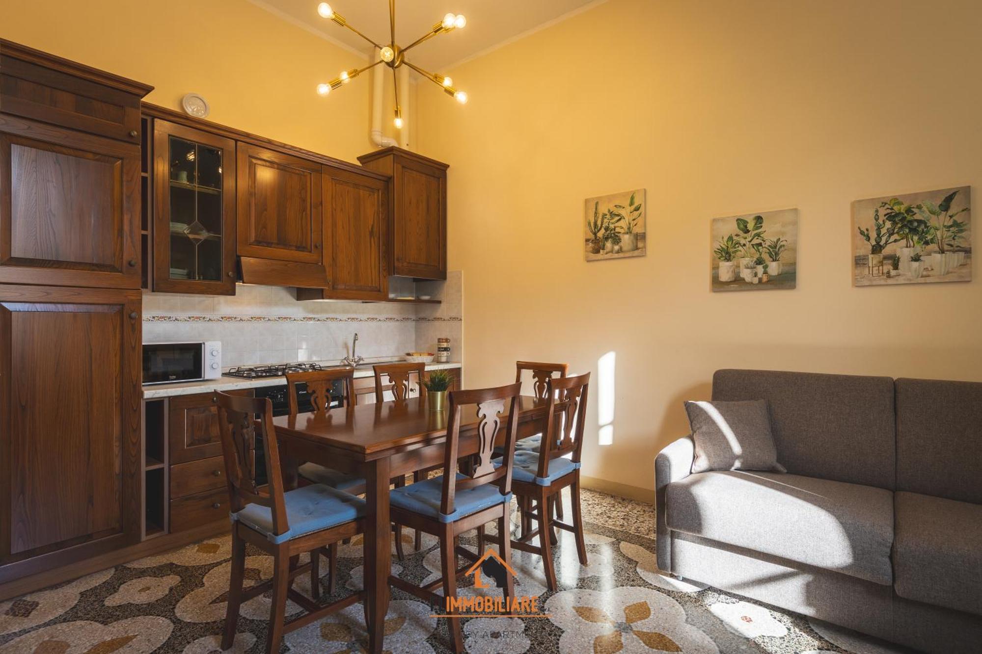Intero Appartamento 3 Letti Con Garage Gratuito Livorno Buitenkant foto
